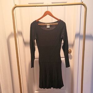 CCO ALL NEED TO GO!! Max Studio Elegant Gray Knit Dress